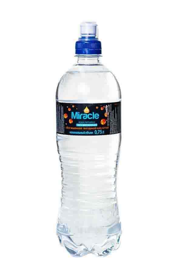 Вода питьевая негазированная Miracle, обогащенная янтарной кислотой 0,75л